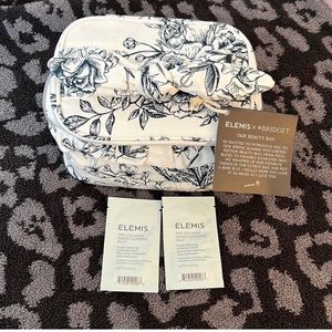 ELEMIS X Bridget Cosmetic bag/train case